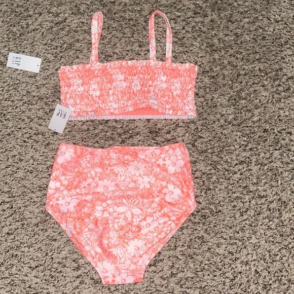 Girls size S (6-7) Gap Kids NWT 2pc Smocked Bikini Floral Print